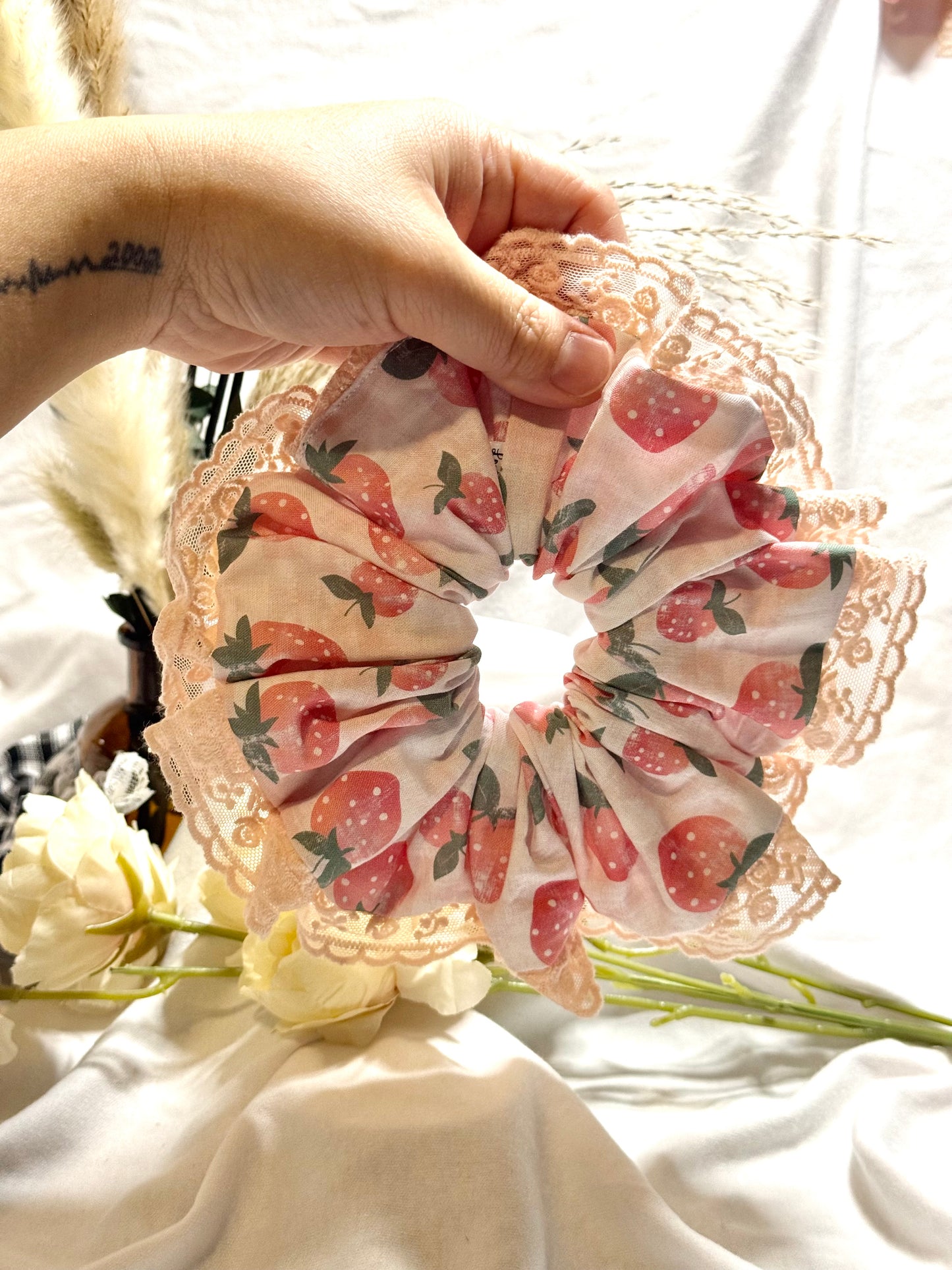 Strawberry scrunchy Duo set