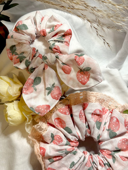 Strawberry scrunchy Duo set
