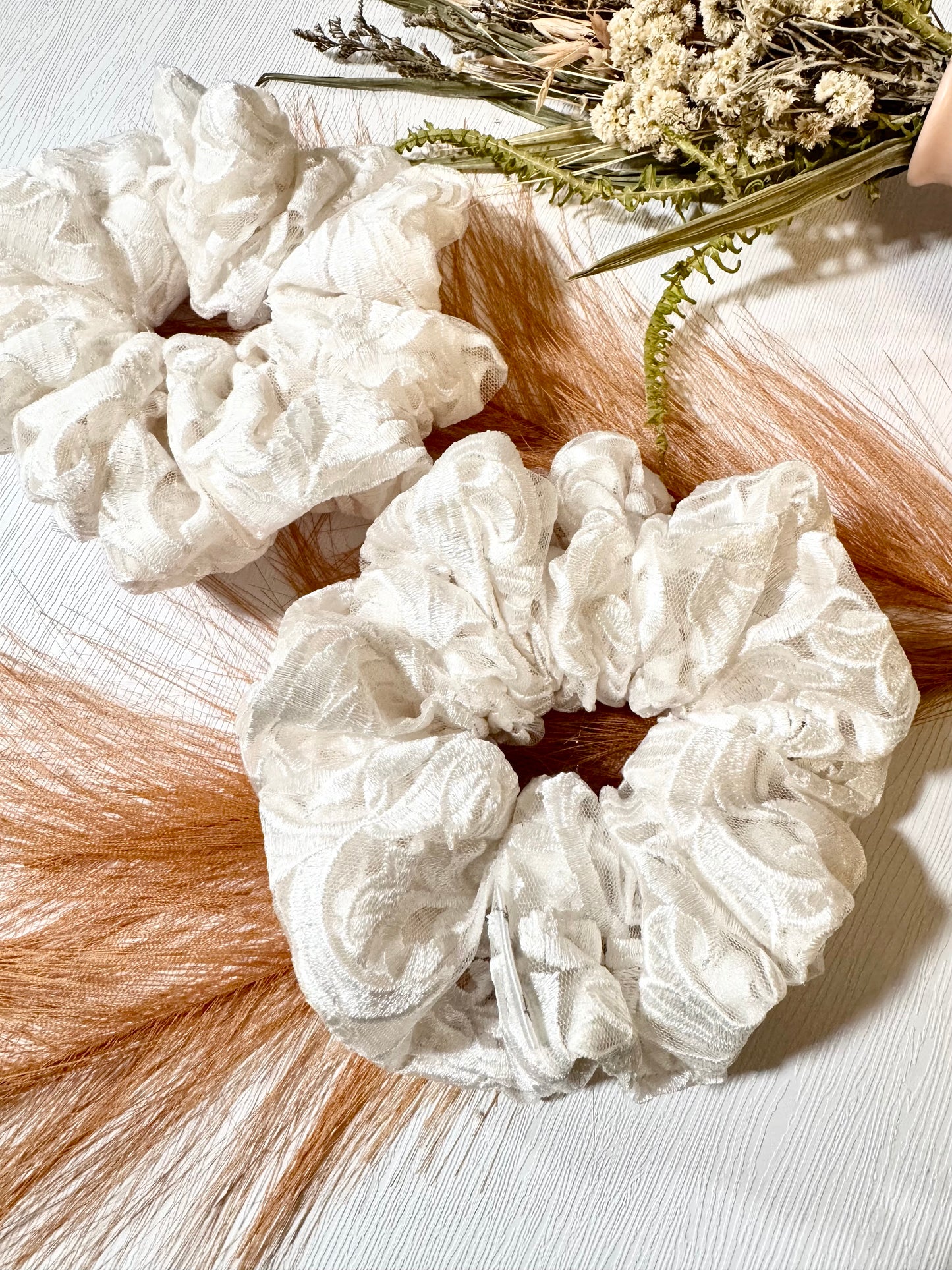 Lacey | XL scrunchy
