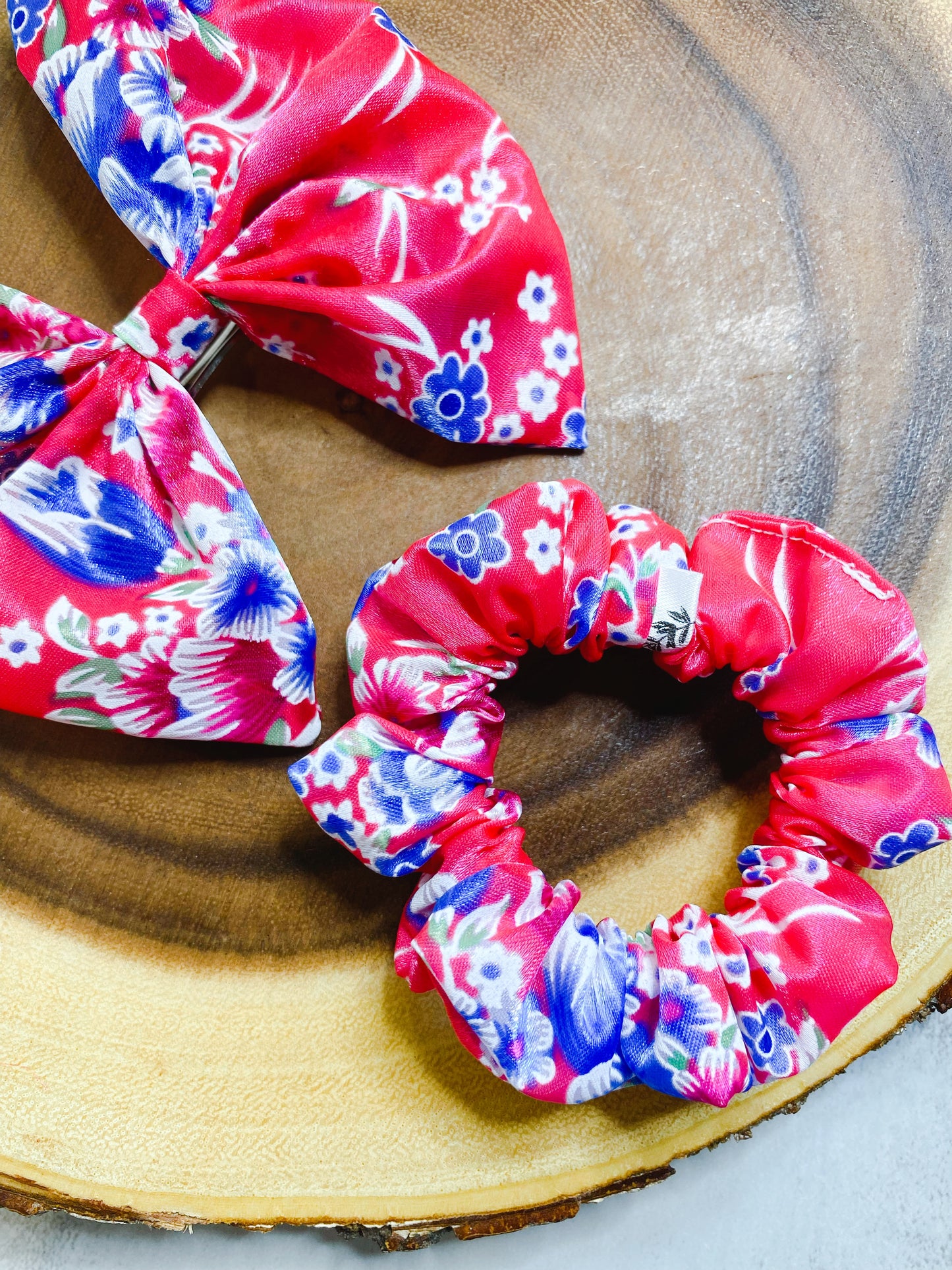 Girly - Hmong inspired bow & scrunchy