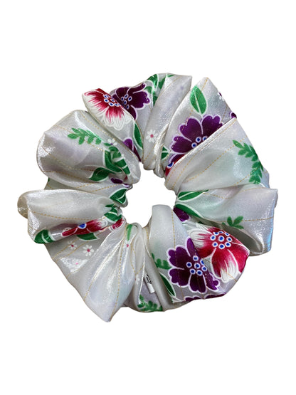 Dawb (White) - Hmong Inspired scrunchy