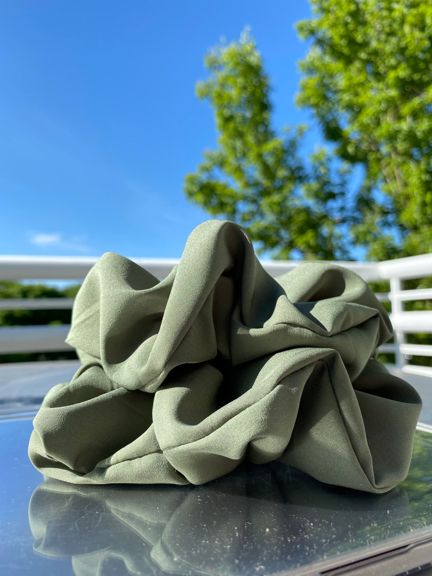 Olive - Scrunchy