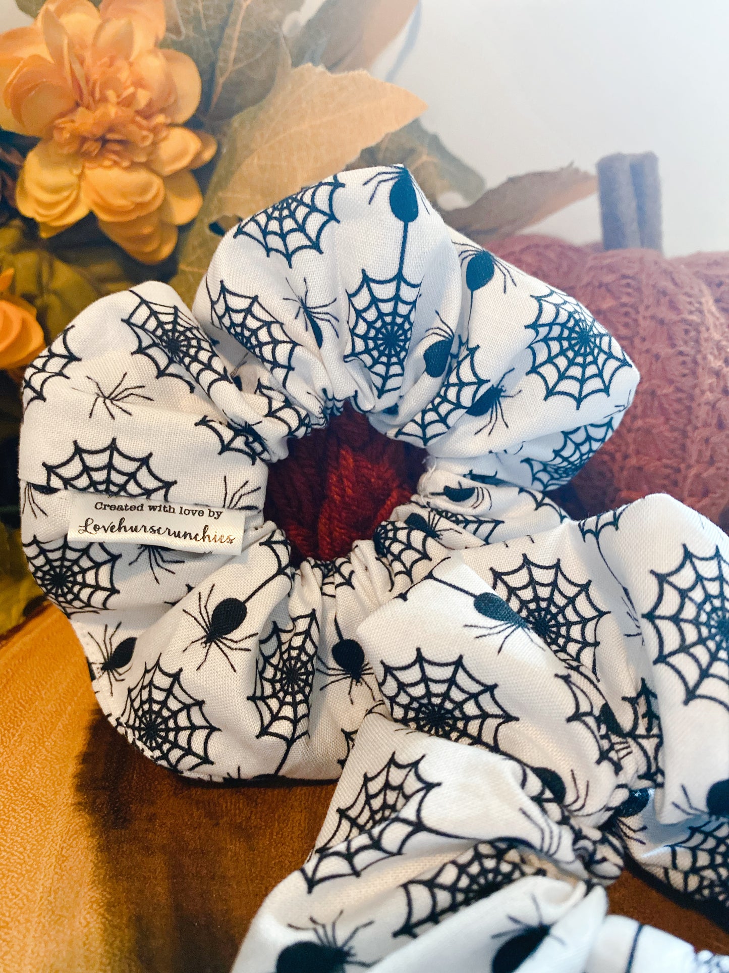 Spider Web - Scrunchy